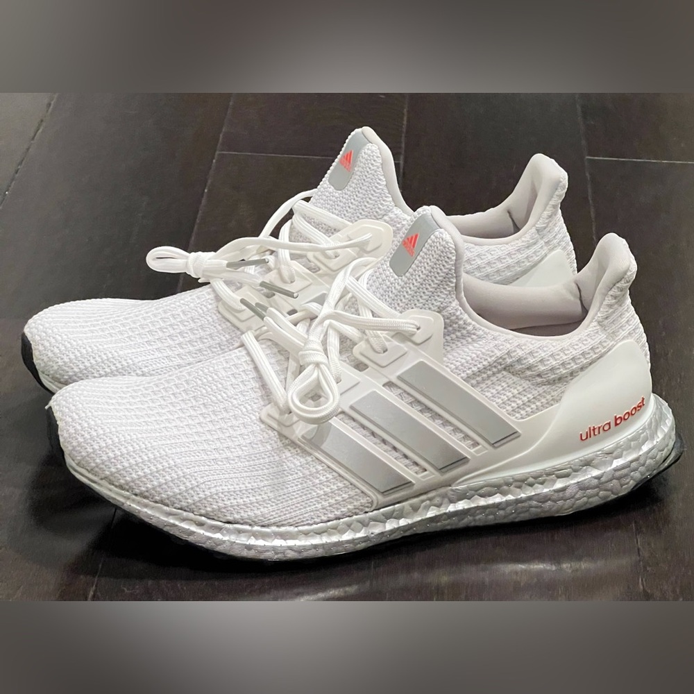 🔥 Limited Wear: 11.5 adidas Ultra Boost Bright White Men's - Pristine Condition